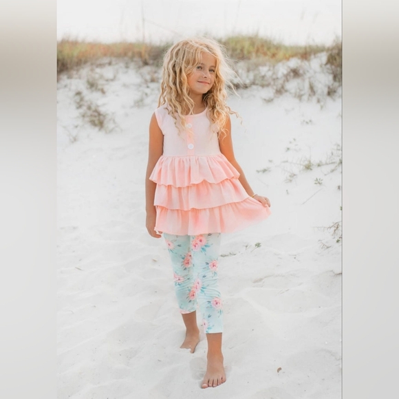 Floral Tiered Ruffle Set - Picture 1 of 2